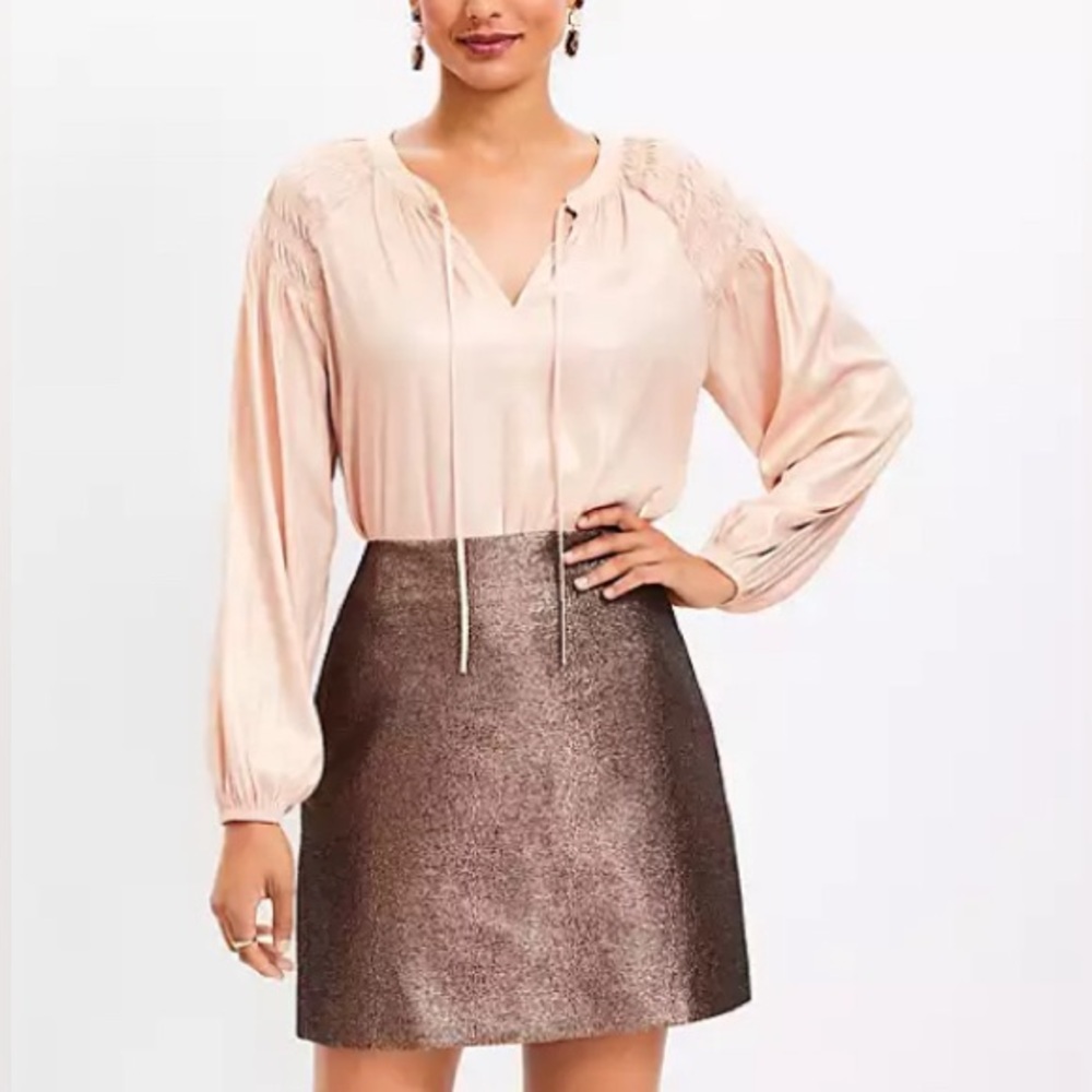 LOFT • Metallic Skirt • Size 6